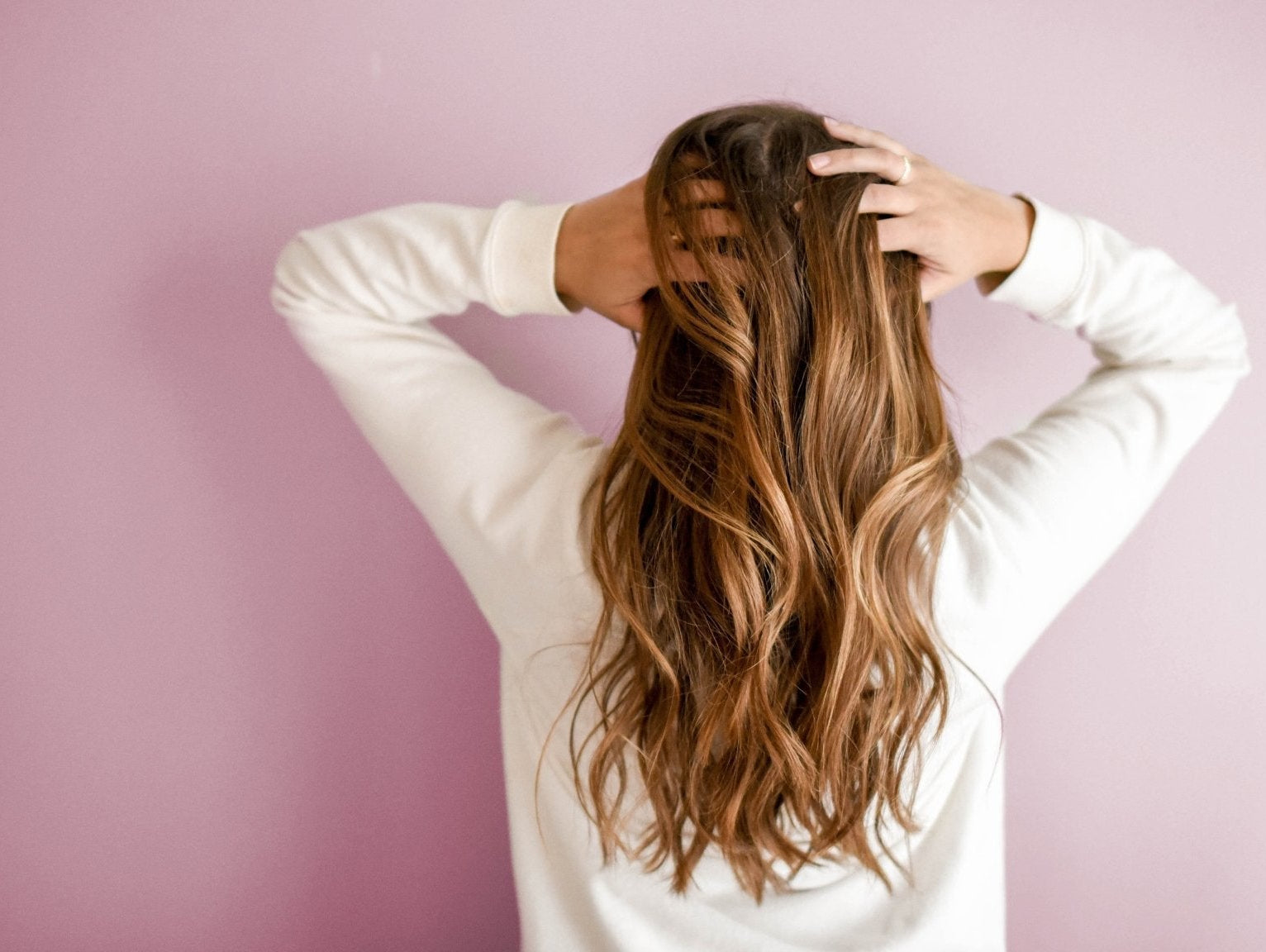 Care for your hair with the following vegan hair products - Sabina Motasem