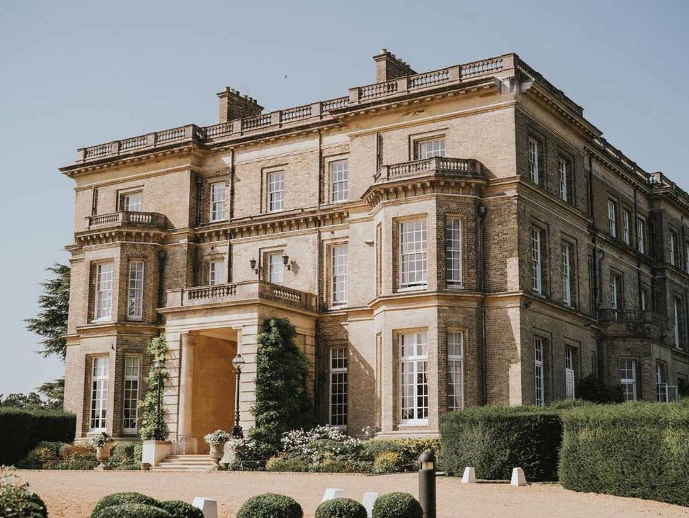 Make your wedding Insta-worthy with these UK wedding venues - Sabina Motasem