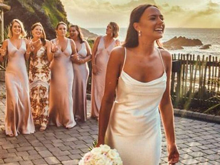 Real bride wedding - a perfect wedding next to the Devonshire coast - Sabina Motasem