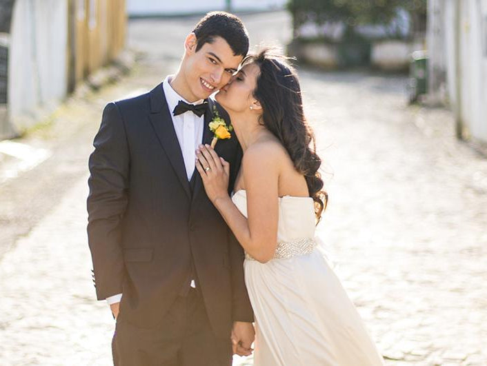 Sunny Portuguese styled shoot - Sabina Motasem