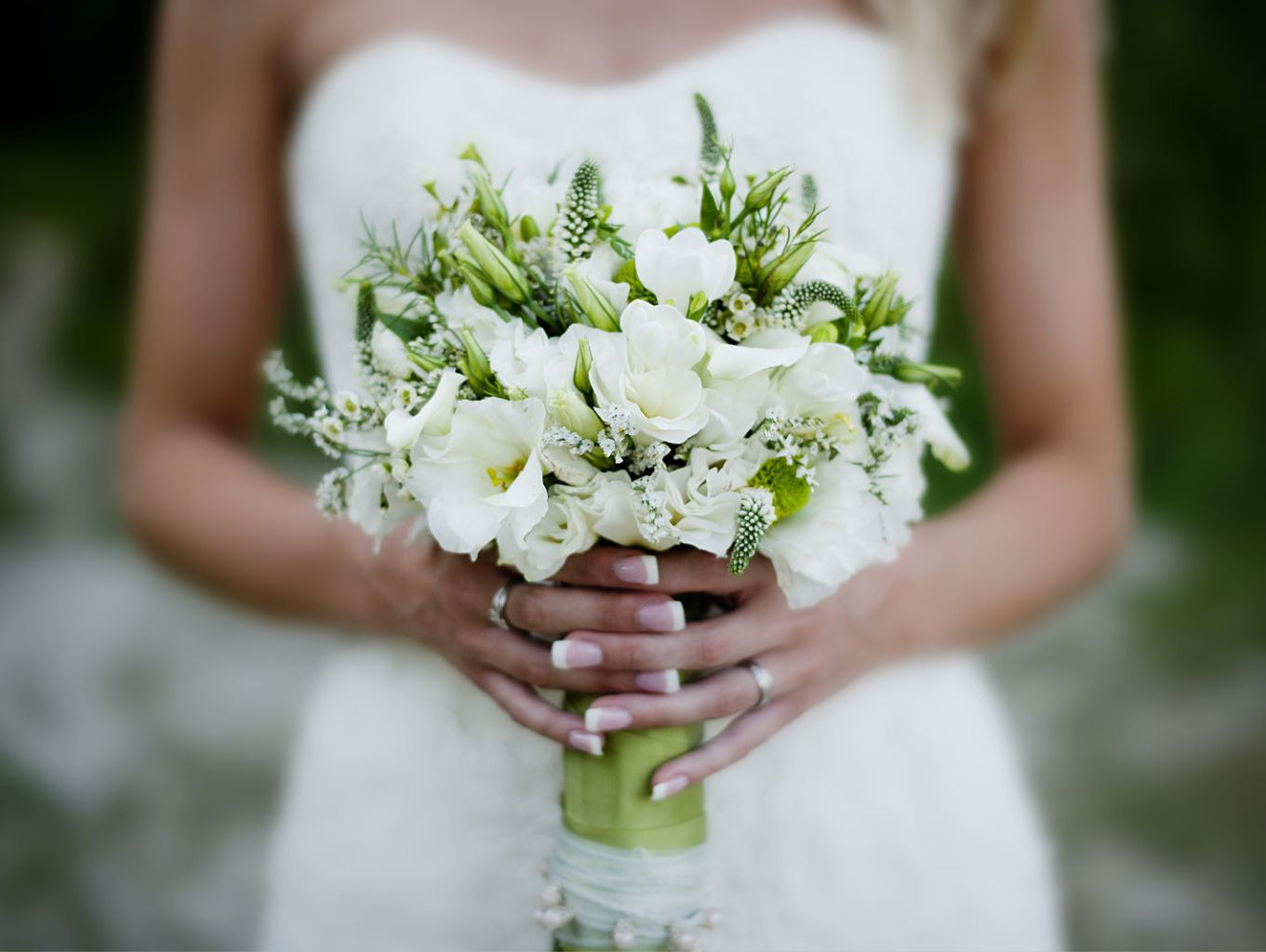 The 5 wedding bouquet trends for 2023 and beyond - Sabina Motasem