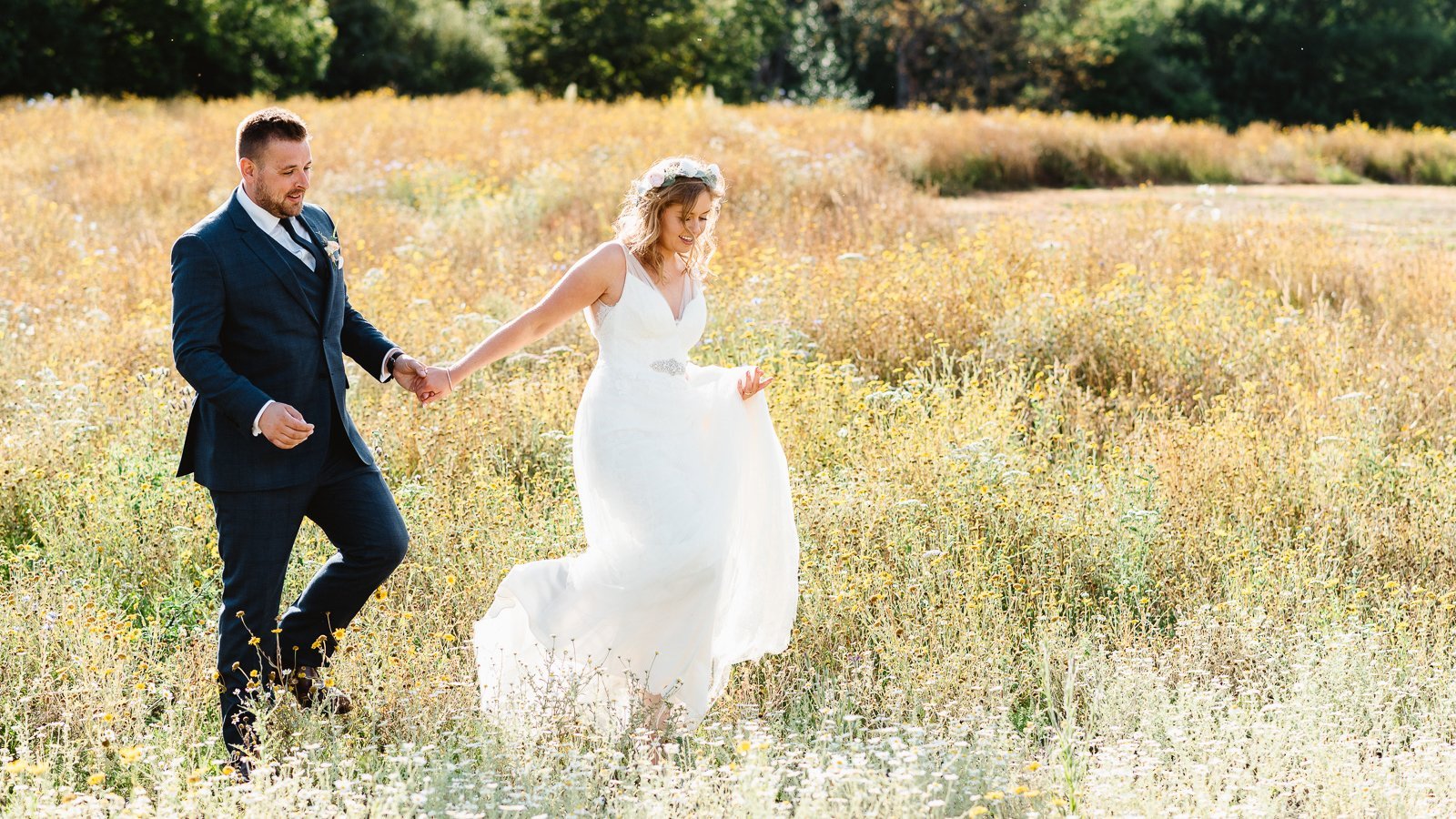 Choosing your wedding photographer by Fiona Kelly - Sabina Motasem