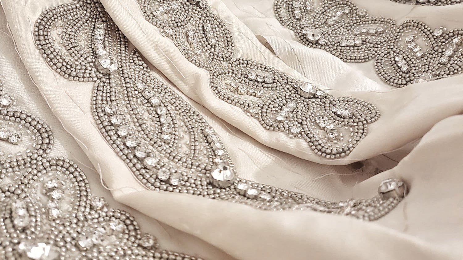 Let's Get Crafty - Sabina Motasem