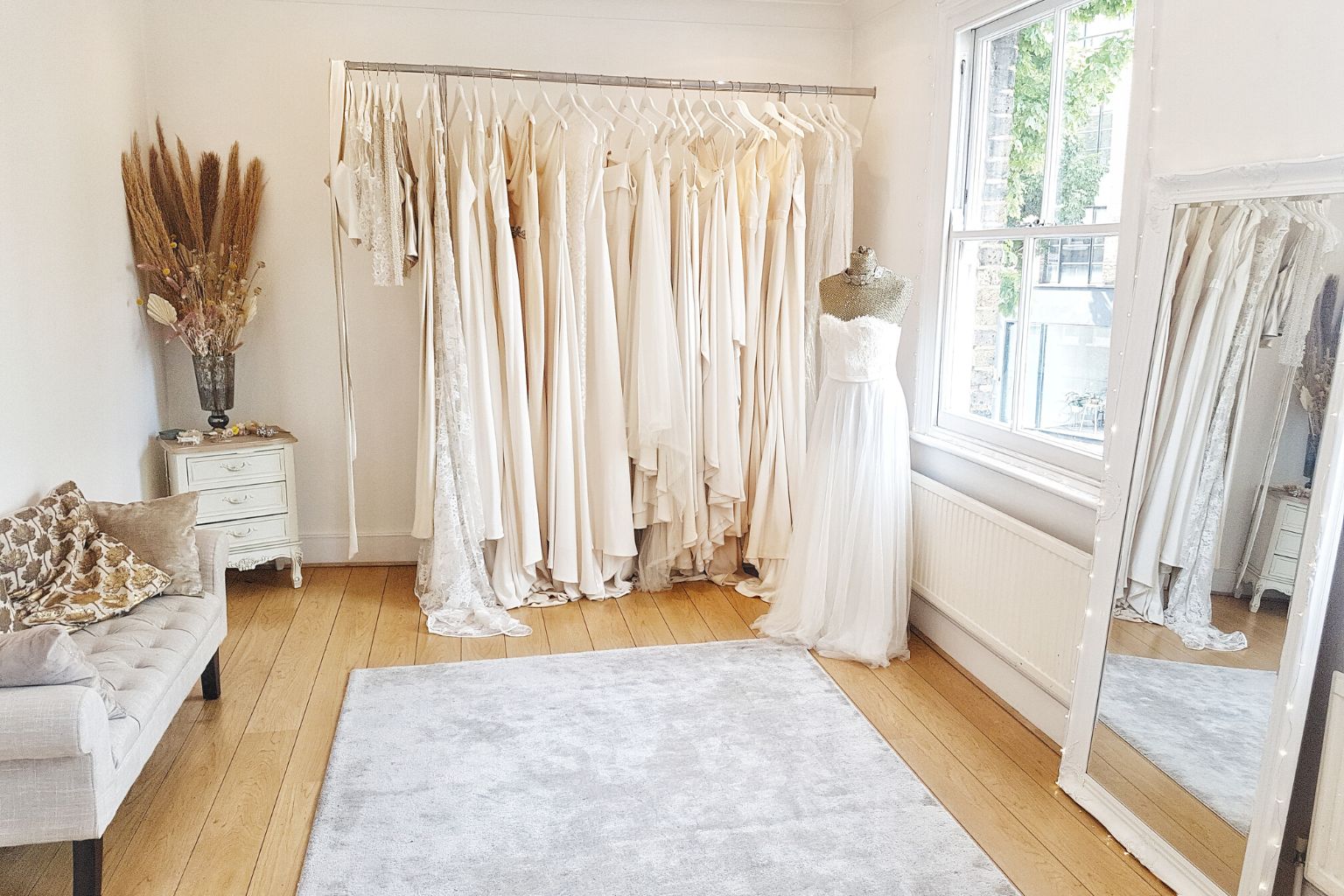 Take the stress out of wedding dress shopping - Sabina Motasem
