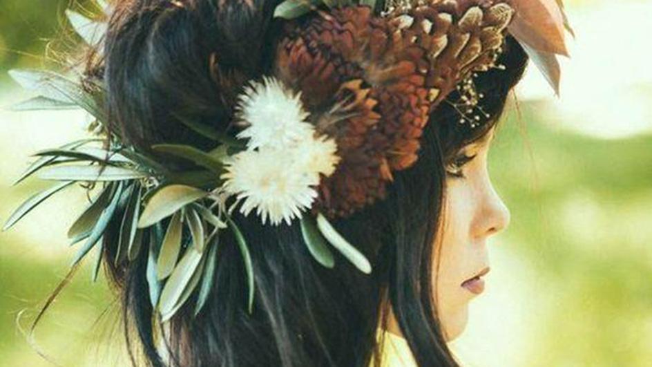The coolest flower crowns - Sabina Motasem