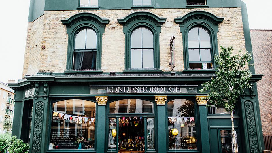 The Londesborough - a cool stokey venue - Sabina Motasem