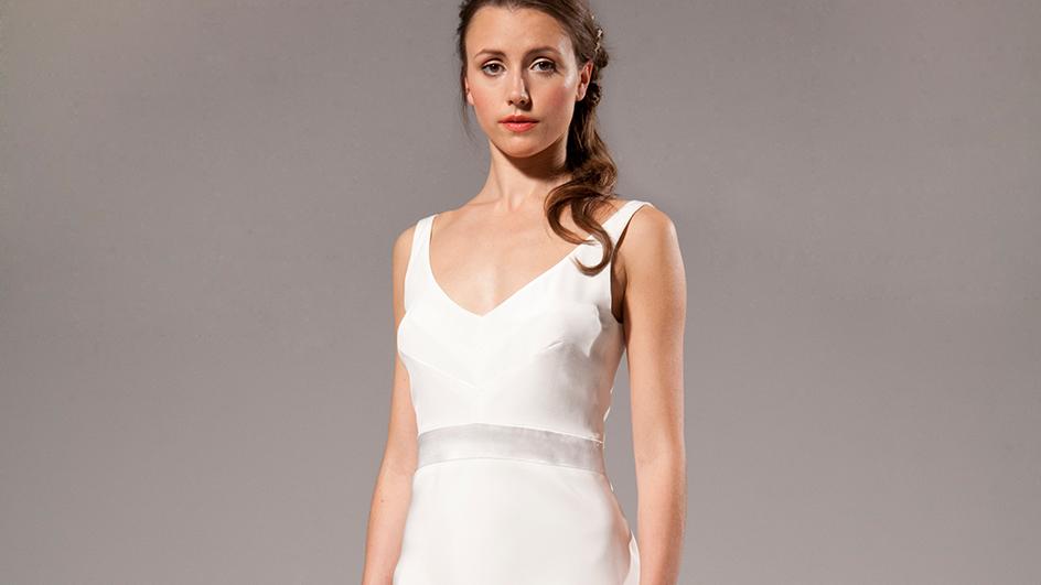 The Sylvie dress on London Bride - Sabina Motasem